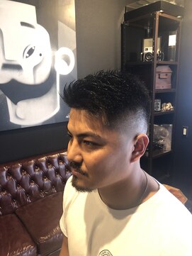 バーバーショップ レガロ(REGALO) 漢スキンフェードカット