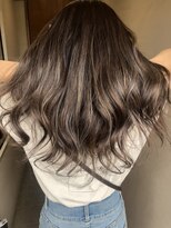 ソラシア solacia ヘアーメイク パールブロンドハイライト