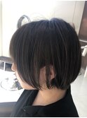 ショートボブ