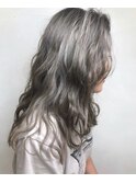 ブリーチハイライト×グレー