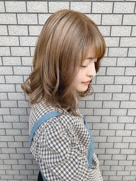 リア(Lia by KENJE) Lia＆汐見悠佑　ミルクティーベージュ