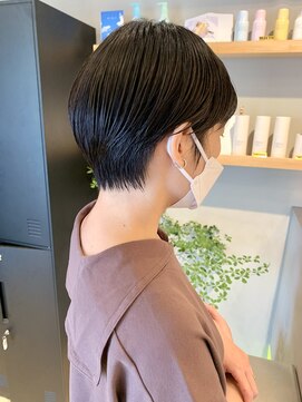 ホーム(HOME) 韓国風レイヤーカットウルフカット前髪カットグレージュカラー