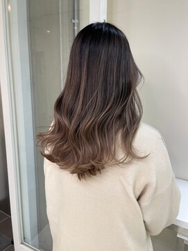 イース バイ アンブルリュクス 北千住(Ease by amble luxe) グラデーション