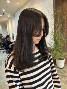 ショウビット(Show Bit) 暗髪レイヤー