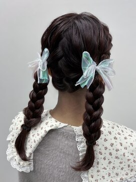 アールエーサロンモノクロ 秋葉原(RA SALON モノクロ) ふわふわあみこみみつあみ