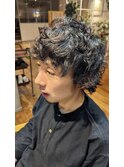 ウルフなしっかりパーマ。