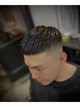 エーピーティートアウエスト(APT. TOR WEST) crop