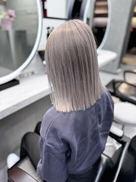 ガガ バイ ラシルフィード(GAGA by lasylphide) グレーカラー☆