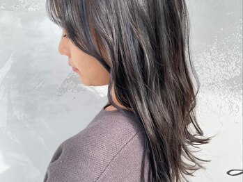 ラキ(Laki)の写真/【話題のトリートメントを使用◇】美容成分たっぷりの最先端トリートメントで潤いのあるツヤ髪が実現♪