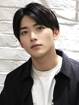 ヘアーアンドグルーミング ヨシザワインク(HAIR&GROOMING YOSHIZAWA Inc.) メンズカットオシャレセンターパート眉毛