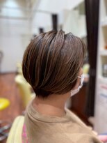 美容室ヒラトヤ 都南店&nbsp;地毛風白髪ぼかしハイライト暗髪カラーミセスヘア