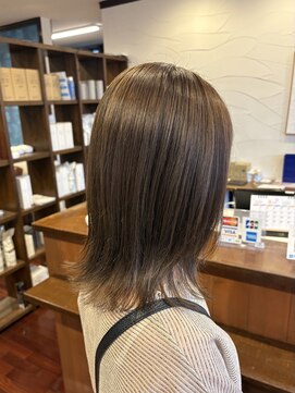 美容室 ルチア ハワイ(Luccica HAWAII) 【luccicaＨＡＷＡＩＩ/森麻乃】グレーブラウン