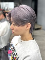 オーバルバイアピッシュ(OVARL by apish)&nbsp;毛流れセンターパートブリーチカラーメンズ