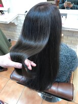 ナオシ トレス 富雄店(nao*c tres)&nbsp;【白髪も対応】nao*c tres~ツヤのある透け感アッシュ~by安藤芳樹