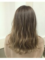 ジゼル(GiseL)&nbsp;【GiseL】アッシュに飽きた方におススメ☆ブロンドベージュ♪