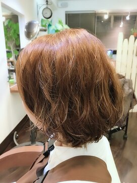 ベルナ(BELUNA) 魅せ髪☆ショートボブカール