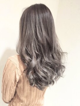 フェリア 渋谷(Feria) ≪filo by Feria渋谷≫】プラチナミルクティー