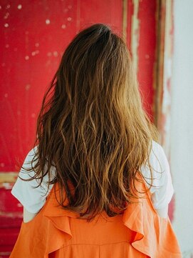 イコール バイ プロデュース 町田駅前店(equal by Produce) モテ髪！ゆる波ウェーブ[町田/TOKIO/イルミナカラー/髪質改善]