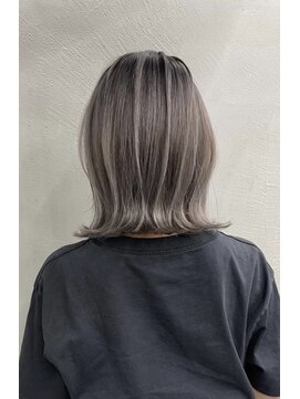 ギークス(GEEKS) 【GEEKS渋谷】グレージュ/ハイライトカラー/イメチェン/20代30代