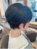ショートボブ