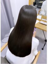 イニット 奈良新大宮(init.)&nbsp;20代 30代 40代 大人可愛い ショコラアッシュ 髪質改善