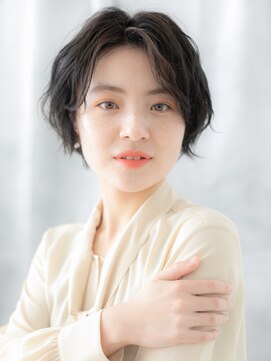 ドクターズサロン LAB 小山店 くせ毛風ゆるふわ横顔美人ラフマッシュパーマn小山20代30代40代