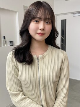 リヴ ウメダ(LIV umeda) グレージュ/1ブリーチ