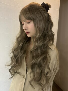 メゾンアクア 表参道(Maison ACQUA) ☆ブリーチなしダブルカラー透明感カラー オリーブベージュ ボブ