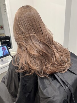 ヴィア(Via) 髪質改善トリートメントブリーチマロンベージュハイトーン