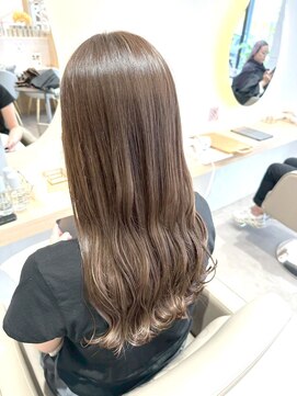 ルーチェココ ブラン(Lu'ce coco blanc) シャイニーシフォンロング
