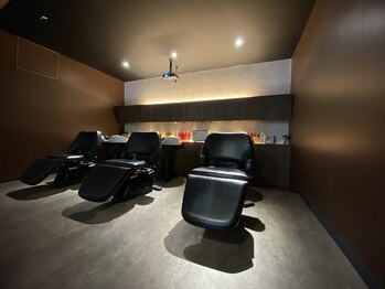 Sol hair by tesoro 【ソルヘアー バイ テソロ】