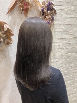 オラ ボーテ(Aura Beaute) 30代40代50代大人かわいい ナチュラル セミロングスタイル