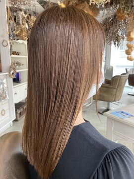 シェリ ヘアーアンドメイク(Cherie hair＆make) 酸性ストレートとリンゴ幹細胞でスペシャルなケアを