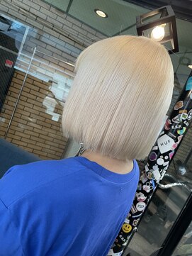 ラフ 難波店(LAFF) #黒髪#ボブルフ#ネビージュ#小顔#ワンレン