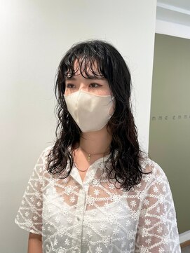 エミィ(emme) 【emme×石崎】バングパーマ×セミディ