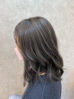 エニル(enil)&nbsp;◎セミロングレイヤー×寒色ハイライト＆インナーカラー◎