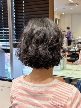 ビュートリアム 梅田(BEAUTRIUM) ショートボブ/ミニボブ/ショートパーマ/耳かけ/梅田/茶屋町/大阪