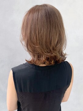 アイティーバイアルバム 松戸店(IT by ALBUM) レイヤーカット_チェリーブラウンフェミニンロング_ba407381