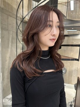 サイン 渋谷(SIGN) 韓国ヘアレイヤーロンググレーベージュ前髪パーマ黒髪