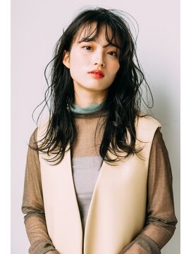 ミットバイツリー センター北(mit by tree) アッシュブラックロングウェーブ