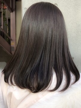 リコ バイ マリス(Liko by maris) ナチュラルストレートヘア