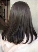 ナチュラルストレートヘア