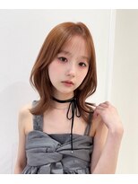 ロンド レア 天神大名店(Lond Le’a) ホワイトブロンド/外ハネボブ/美髪/ワイドバング/ブルーブラック