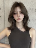 ユーフォリア 渋谷グランデ(Euphoria SHIBUYA GRANDE)&nbsp;外はねロブ　韓国ヘア　顔周りレイヤー　グレージュカラー