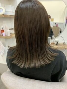 シアアルン 新小岩店(SHEER alun) olive
