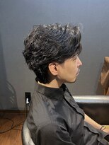 ビーダンディー(Bee dandy)&nbsp;ビジネスツーブロック ウルフショート フェザーパーマ