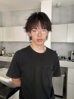 ブランコトレス 鏡島(BLANCO tres) リバースセンターパート/ニュアンスパーマ/ダウンバング/西岐阜