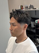 ドゥーエン 上本町店(DoEN)&nbsp;テーパーフェードスパイキーショート