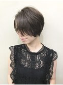 細めハイライト ミルクティーグレージュ 前下がりショート@原宿