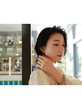 ナットナウ(NOT NOW) 大人可愛い20代30代40代黒髪前下がりショートボブ丸みショート